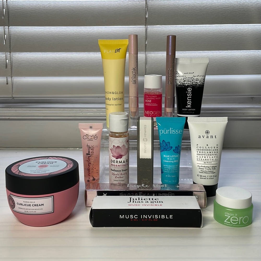 Assorted makeup and skincare bundle